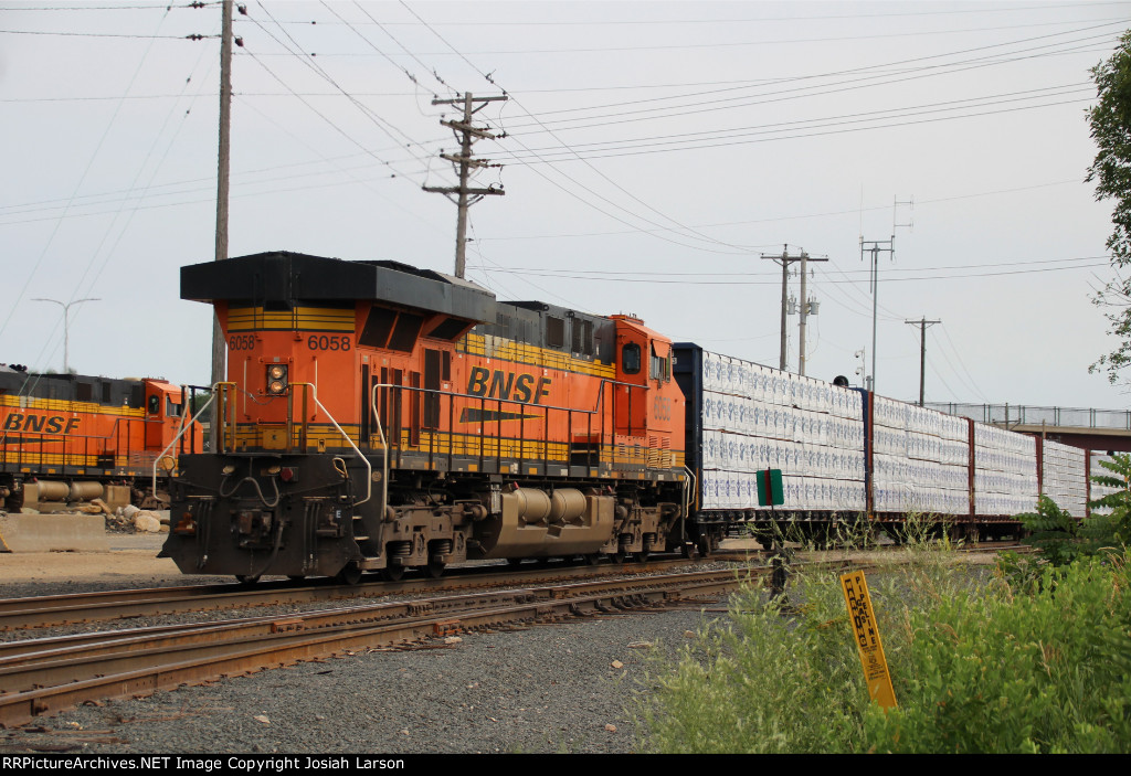 BNSF 6058